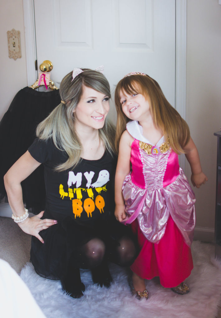 Motherhoodmaternitymylittleboomaternityshirtmommyandmehalloweenprincessauroratulleskirtmaternity-1-10