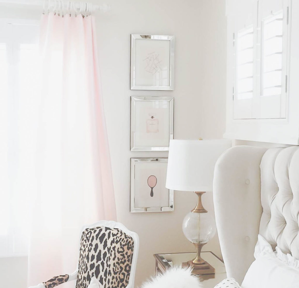 10 Most Pretty & Inspirational Bedroom Must Haves-1-20