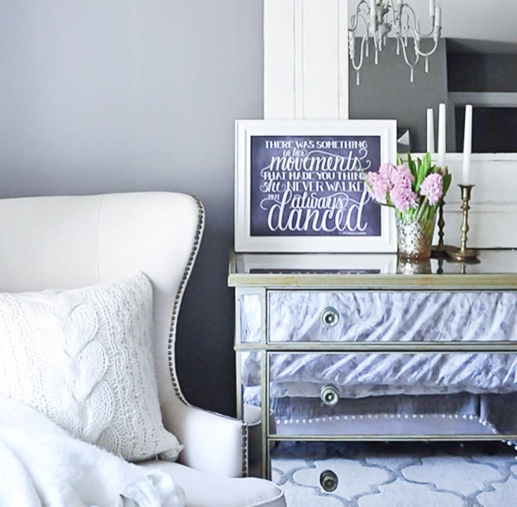 10 Most Pretty & Inspirational Bedroom Must Haves-1-33
