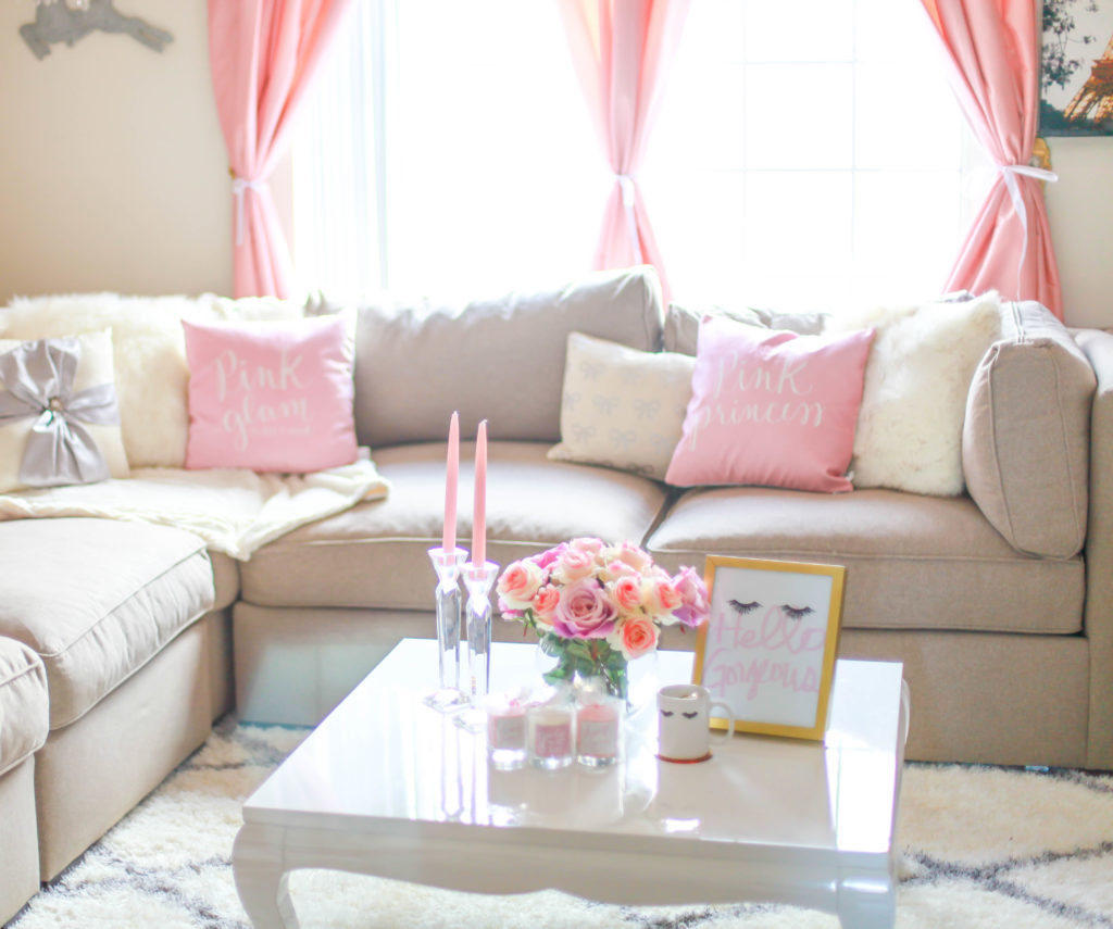 3 Ways To Make Your Living Room Lovely