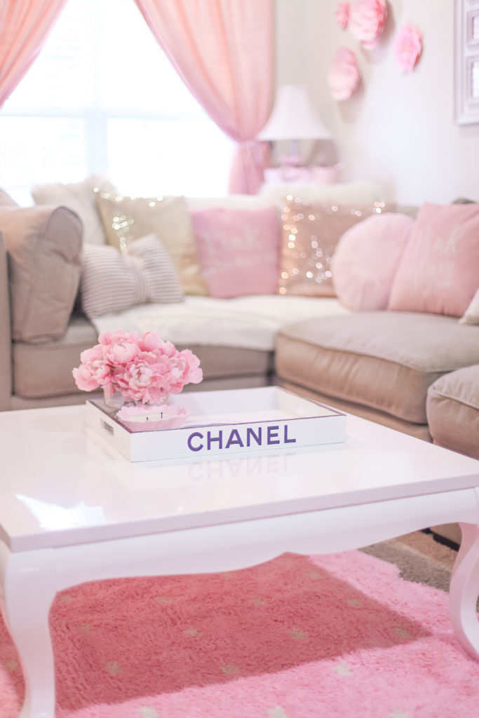The Most Girly & Pink Decor