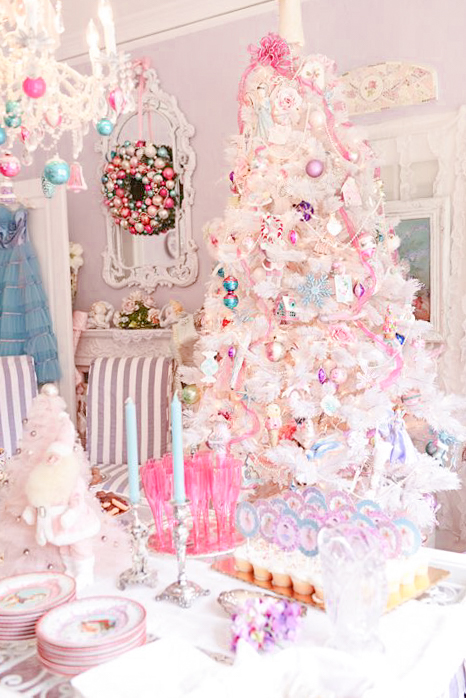 10 Most Pretty & Inspirational Christmas Decor Must-Haves