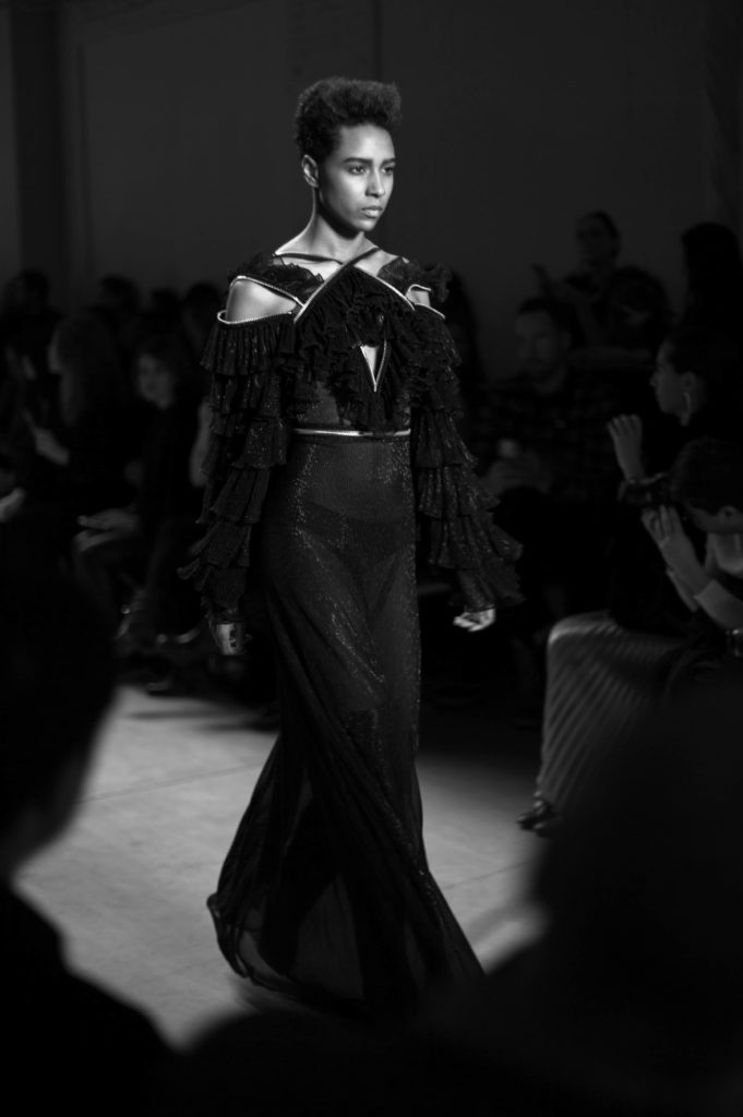 Hakan Akkaya NYFW 17 – J'adore Lexie Couture