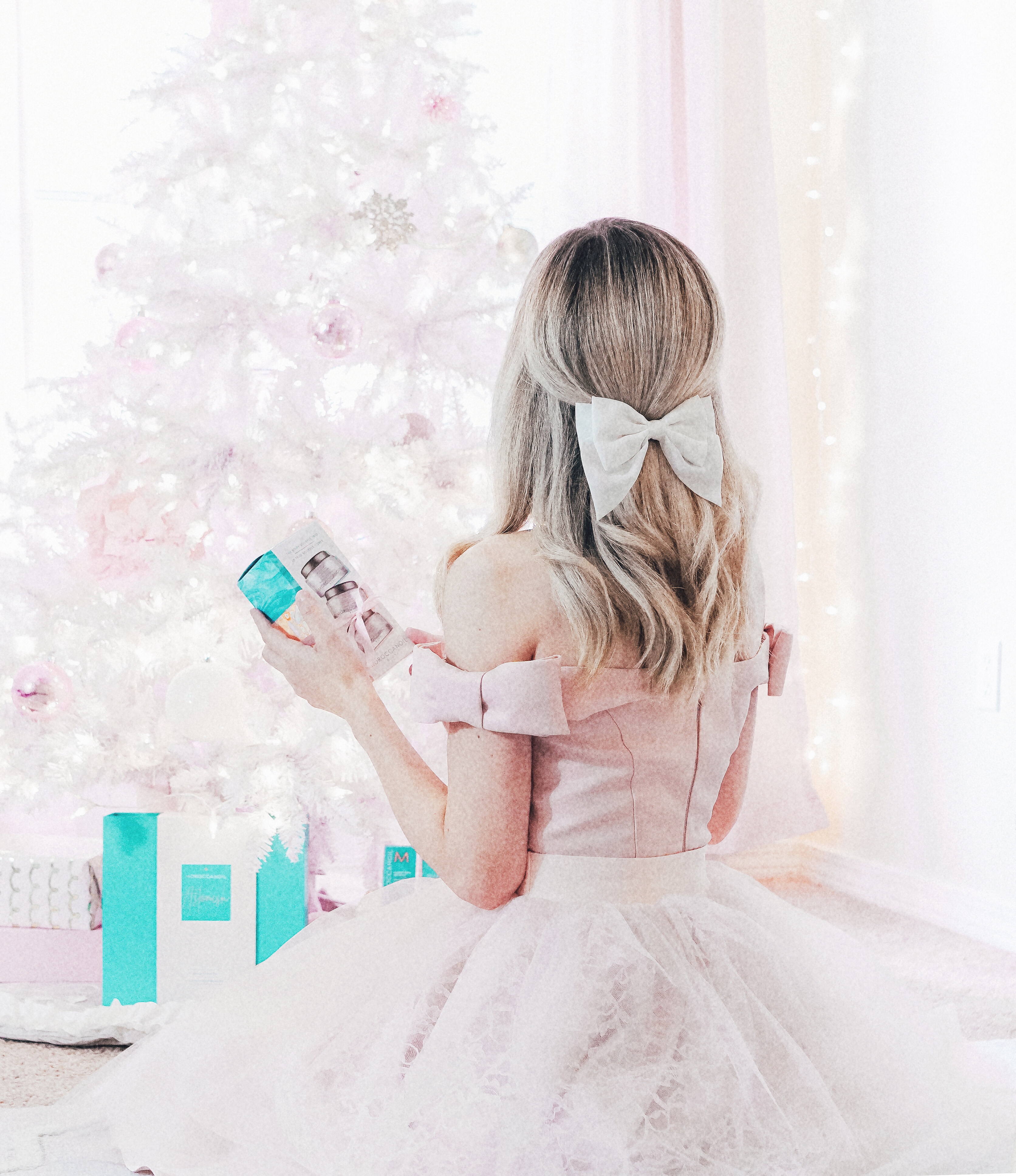 Hair Care Gifts That Should Be At The Top of Your Holiday Shopping List