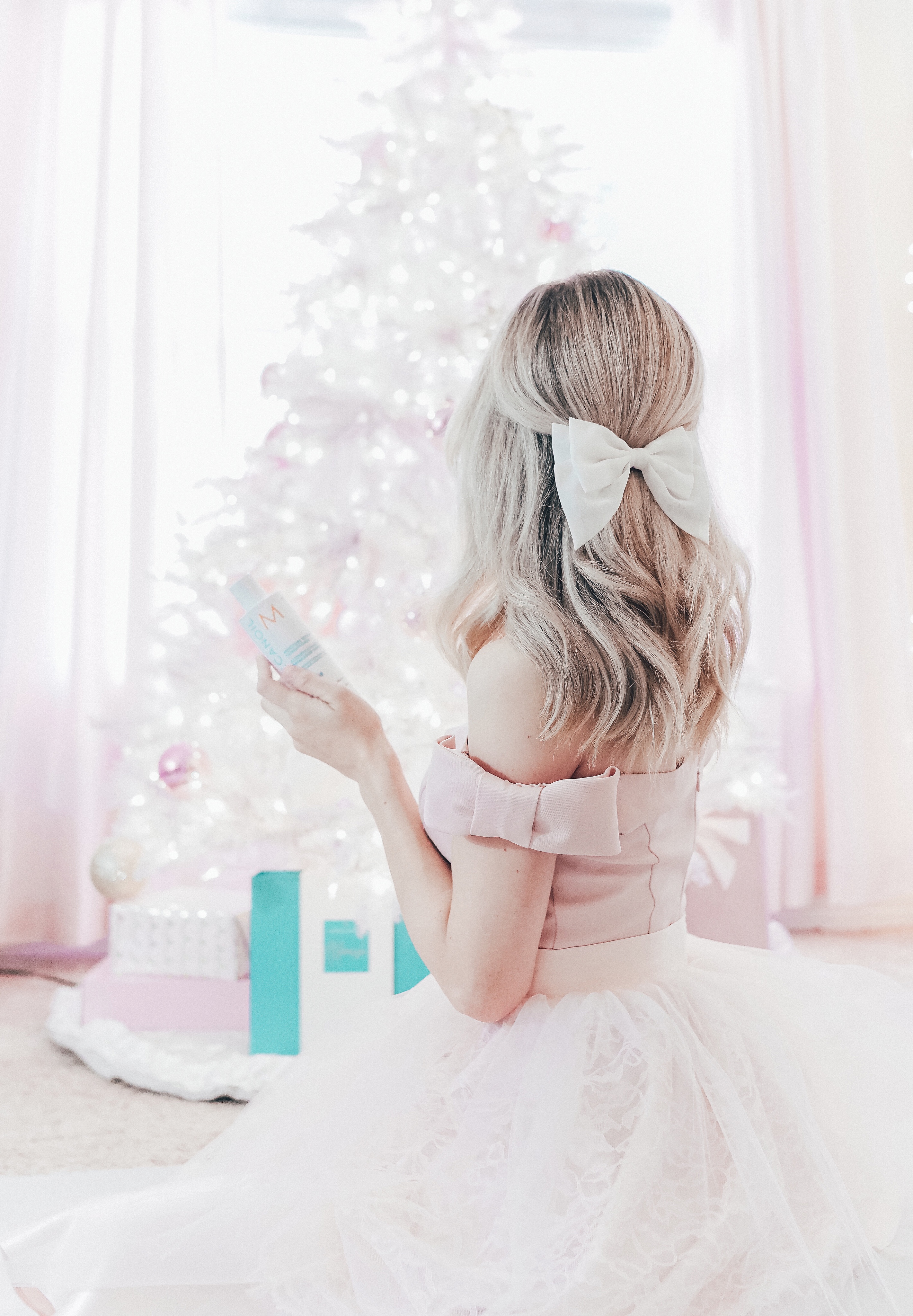 Hair Care Gifts That Should Be At The Top of Your Holiday Shopping List
