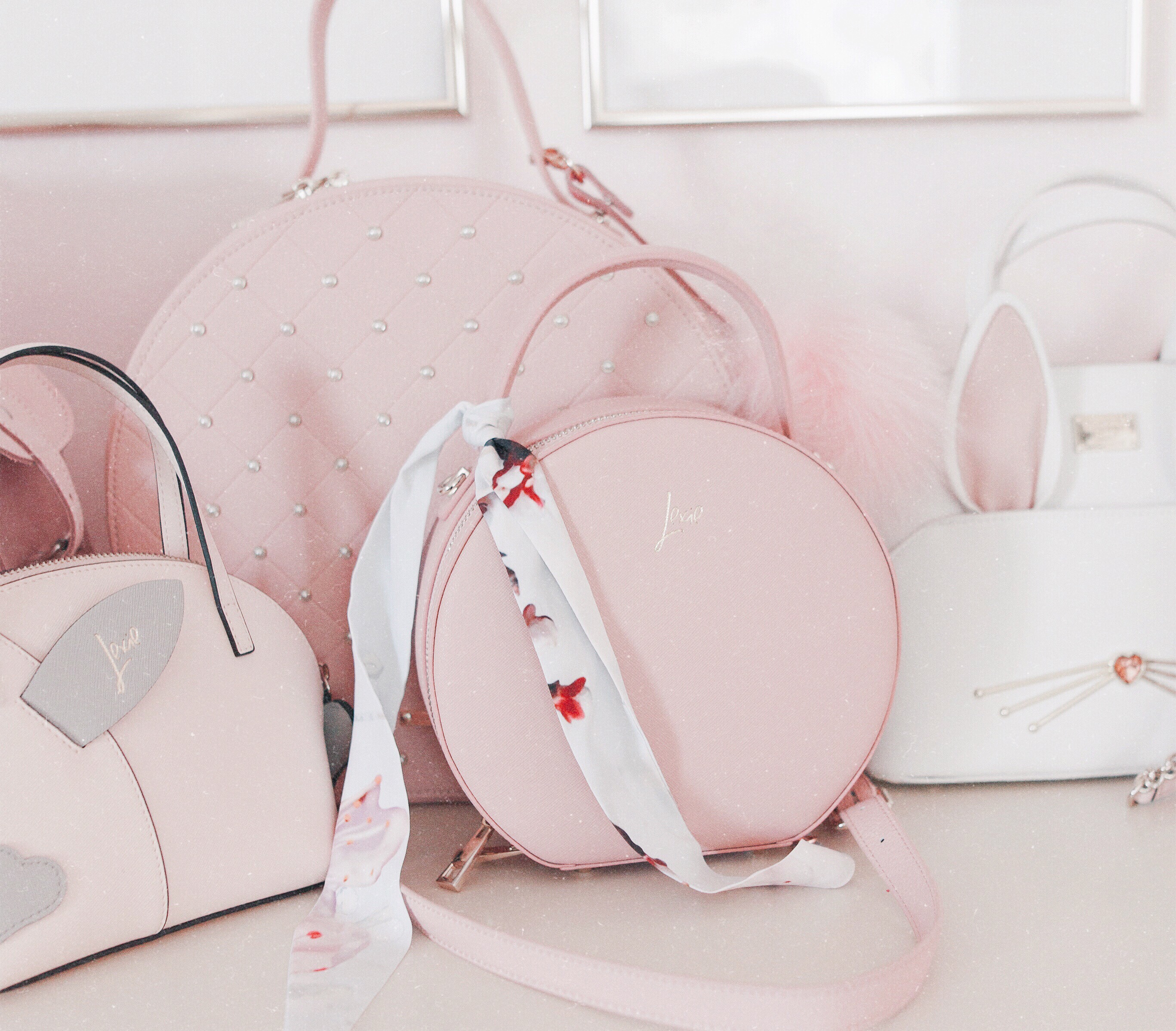 Handbags For Spring That Are Oh So Feminine & Cute