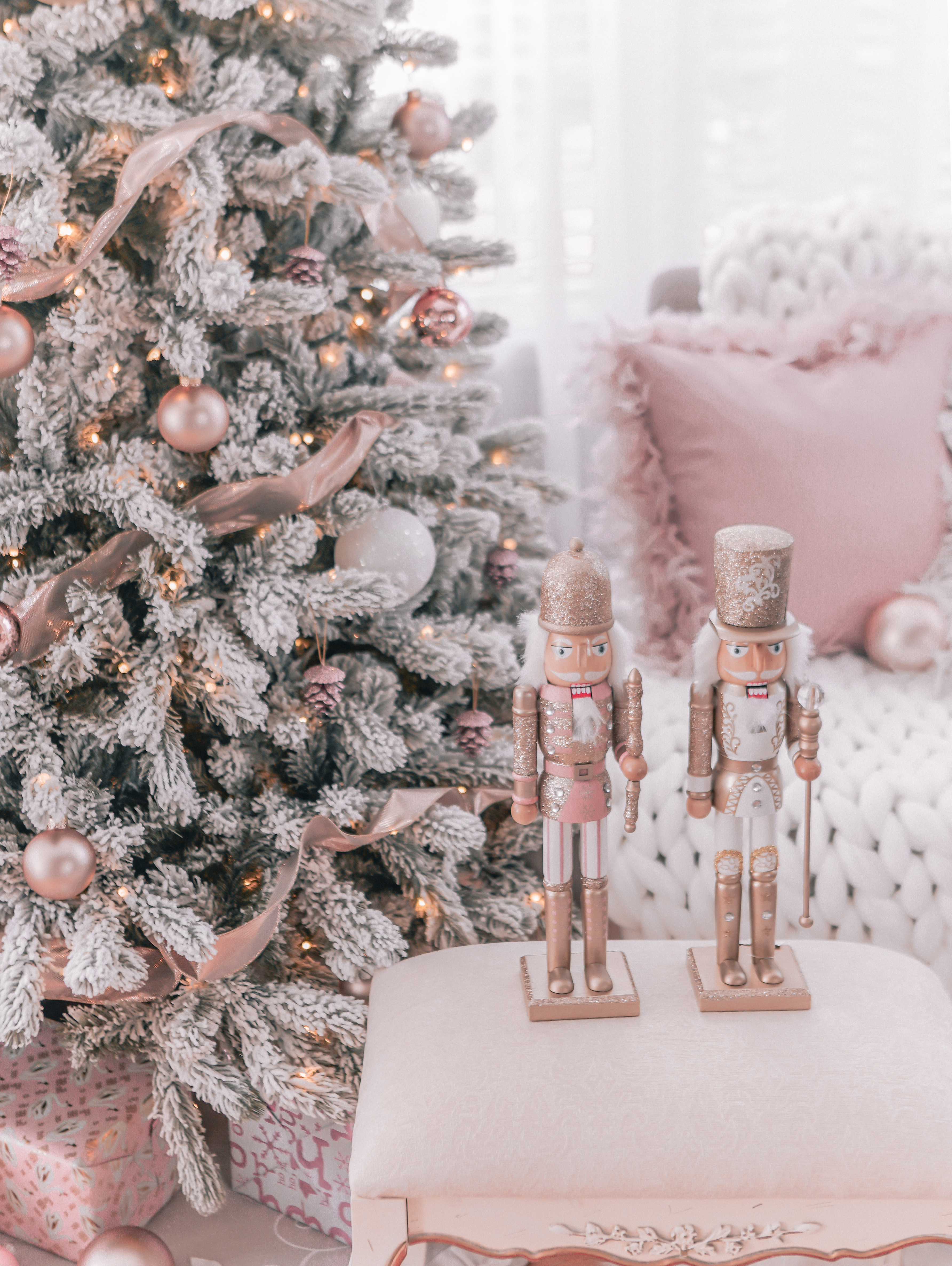 Couture Rose Gold & Blush Christmas Tree Decoration Details